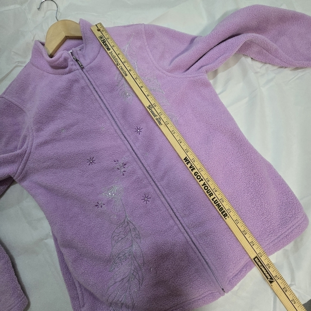 Northern Reflections Lavender Fleece Medium Sweater - Picture 4 of 8